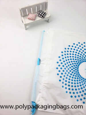 CPE ملابس الرباط أكياس بلاستيكية الاحتياجات اليومية اليومية التغليف الرطوبة والدليل