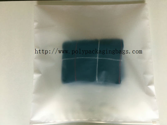 Reclosable الحفر الطباعة متجمد CPE قميص تغليف أكياس الملابس حقيبة زيبلوك